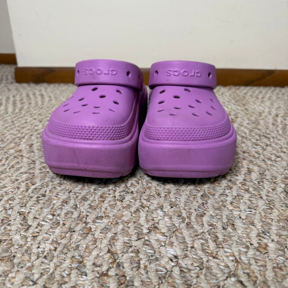 Crocs Bubble Stomp Clog Purple Platform Sandals Slip On Women's Size 8/ Men's 6 - Picture 3 of 6